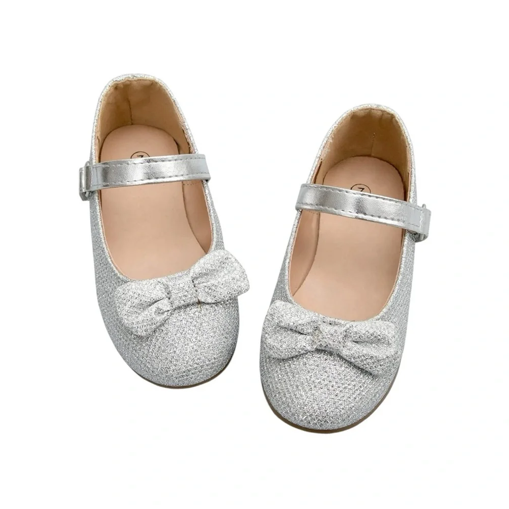✨BNWT - Girl's Silver Glitter Ballet Flats Soft Mary Jane Dress Shoes - size 1✨